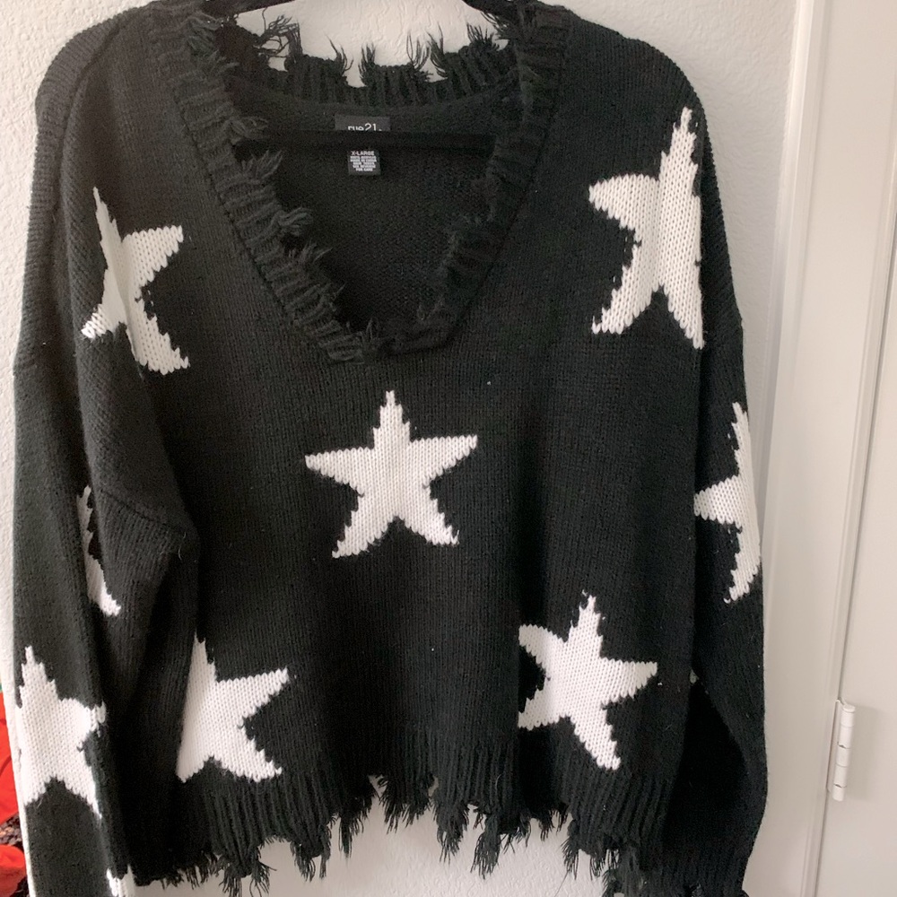 Only wore 1 time and doesn’t fit me no longer.